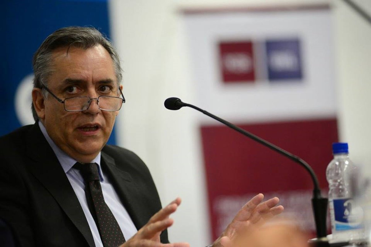 El fiscal aclaró que el DNU rige plenamente en Entre Ríos. El fiscal aclaró que el DNU rige plenamente en Entre Ríos.