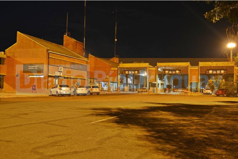 COVID: Salud analiza flexibilizar "todas las restricciones" de frontera con los países limítrofes