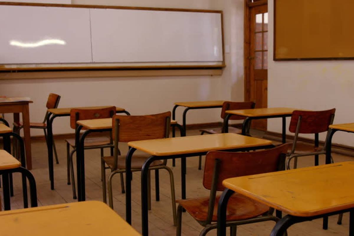 AGMER aclara que no rige un paro docente. AGMER aclara que no rige un paro docente.