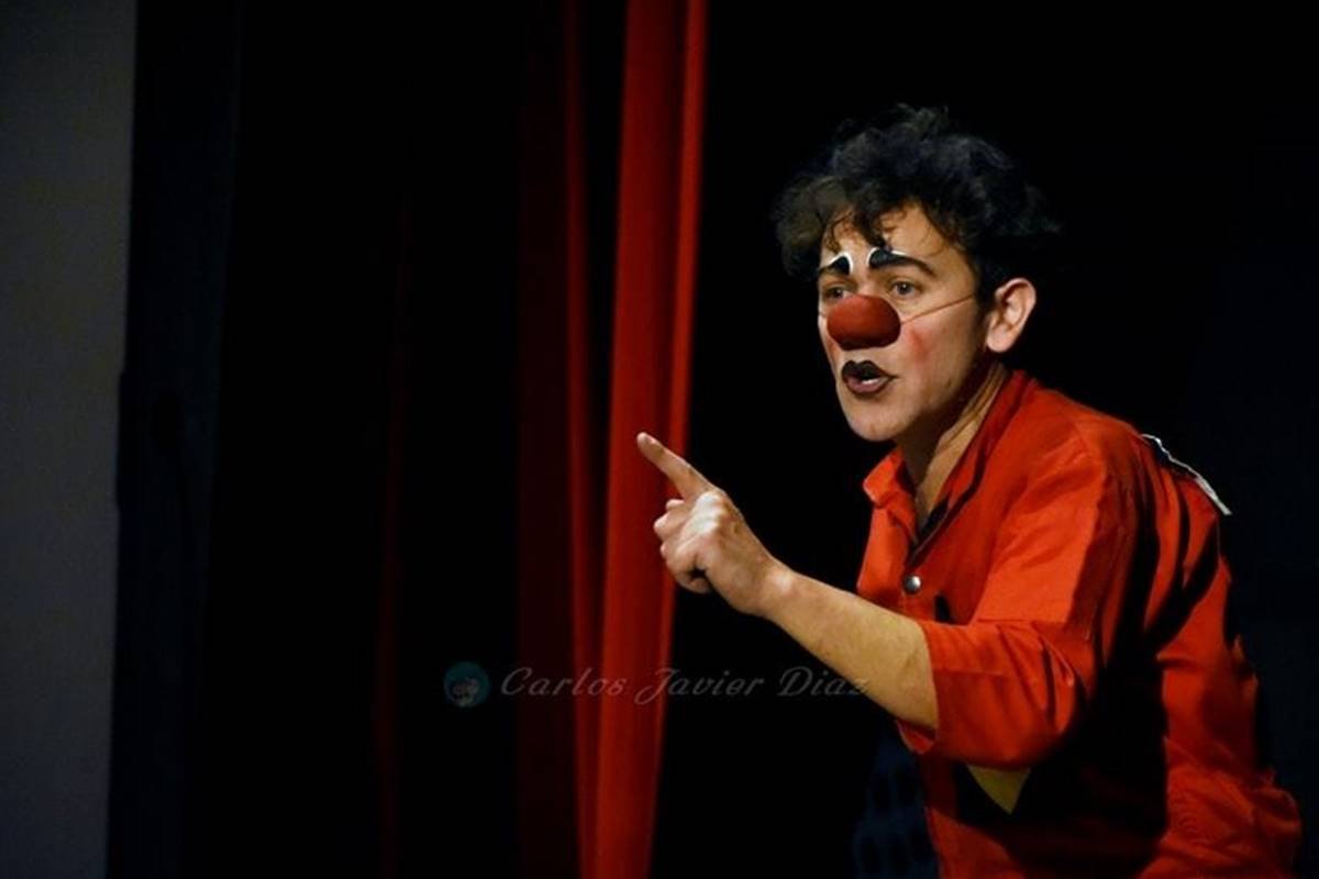 El mimo clown chileno Cristian Fierro “Chuma” El mimo clown chileno Cristian Fierro “Chuma”