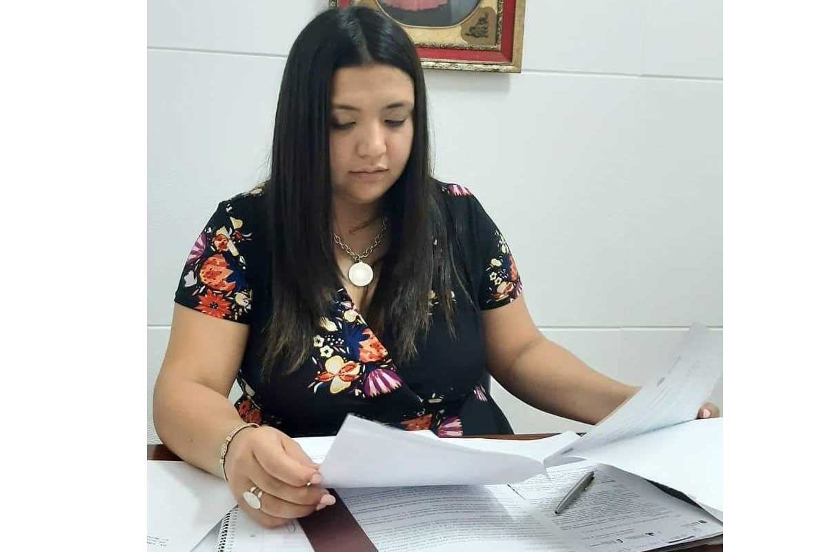 Solís salió a contestar las críticas de la oposición. Solís salió a contestar las críticas de la oposición.