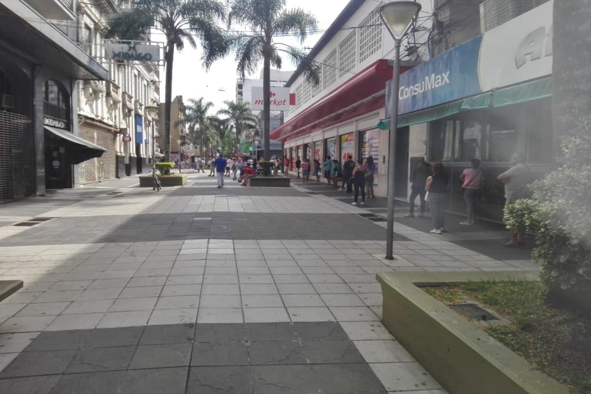 Confusión por las nuevas medidas. Confusión por las nuevas medidas.