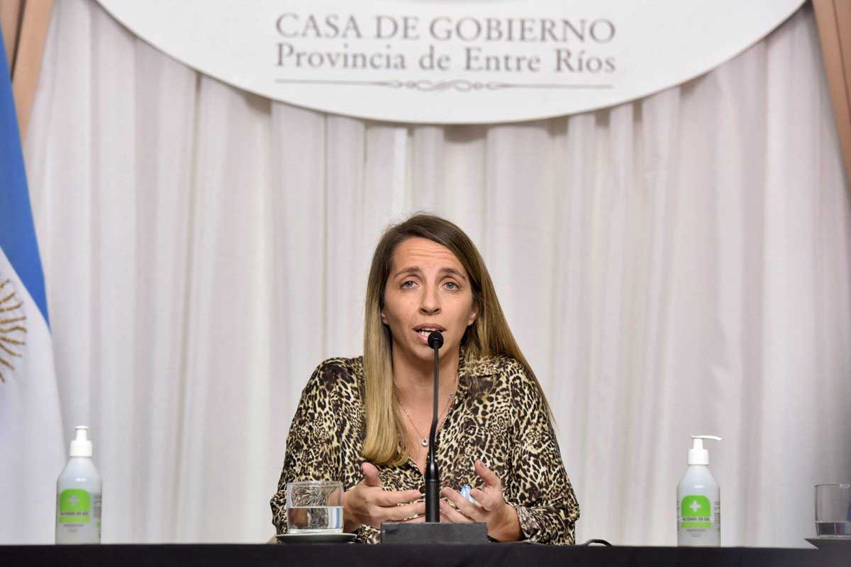 Stratta habló tras los nuevos 4 casos positivos de COVID 19 en Entre Ríos. Stratta habló tras los nuevos 4 casos positivos de COVID 19 en Entre Ríos.
