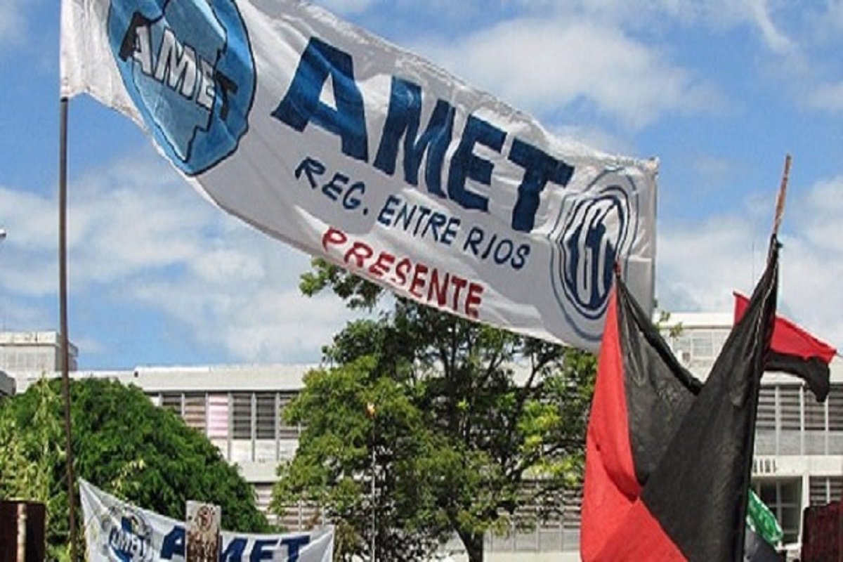 El gremio sentó posición con respecto a la presencialidad en las aulas. El gremio sentó posición con respecto a la presencialidad en las aulas.