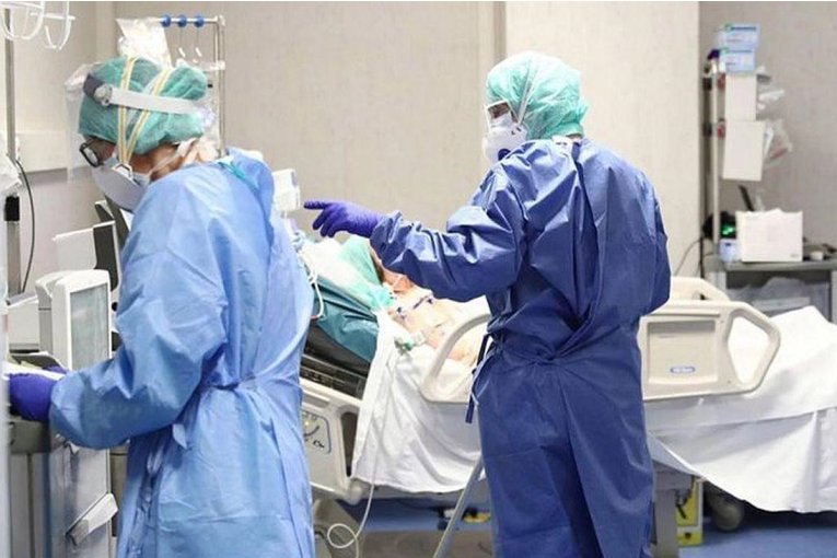 Ya son más de 1120 muertes asociadas a Coronavirus en la provincia