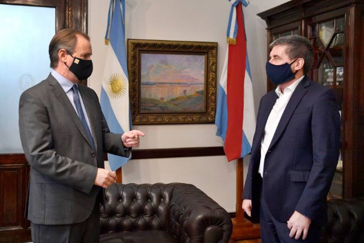 Buscan definir quiénes serán los beneficiarios de la ayuda. Buscan definir quiénes serán los beneficiarios de la ayuda.