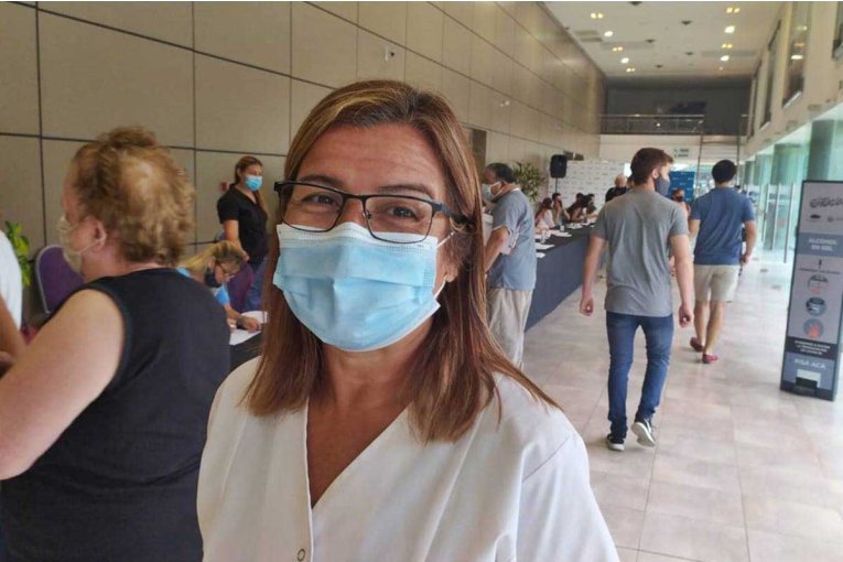 "Ya fueron vacunados alrededor de un 60% de los concordienses que se anotaron" confirmó Leiva