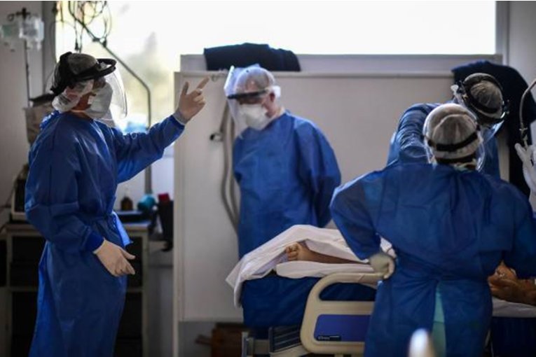 La provincia suma cuatro nuevos fallecimientos asociados a Covid en el arranque de la semana