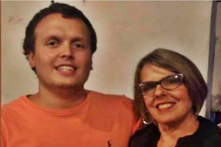 Otra familia destrozada por el COVID: falleció la madre del joven Russo