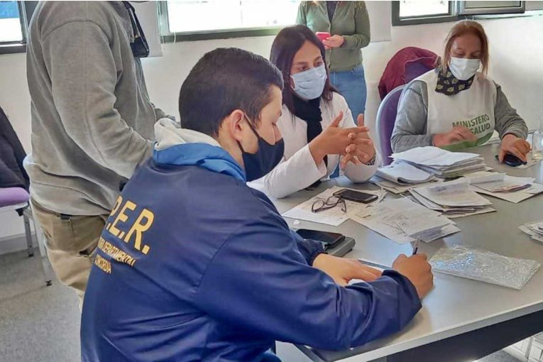Investigan posibles certificados médicos "truchos" para vacunarse en Concordia