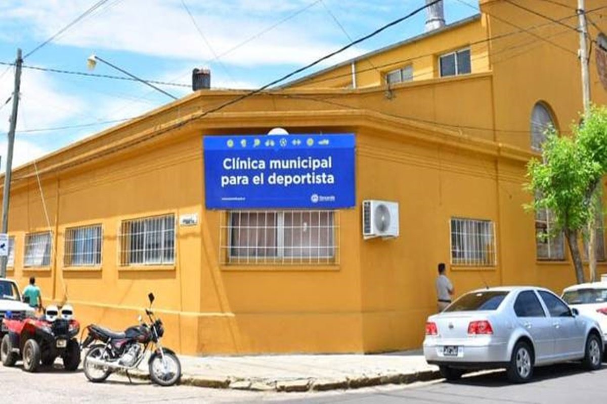 El municipio es un "efector más" en el seguimiento de los casos positivos. El municipio es un "efector más" en el seguimiento de los casos positivos.