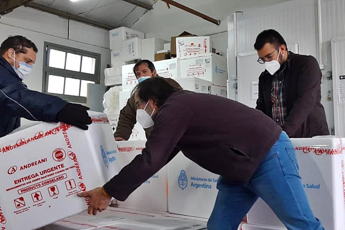 Las vacunas ya están en suelo entrerriano. Las vacunas ya están en suelo entrerriano.