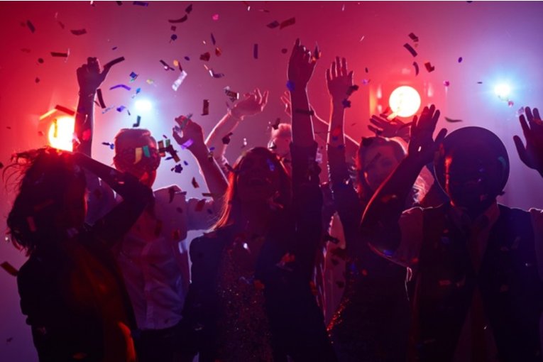 El municipio detalló cómo se implementarán los bailes con protocolo