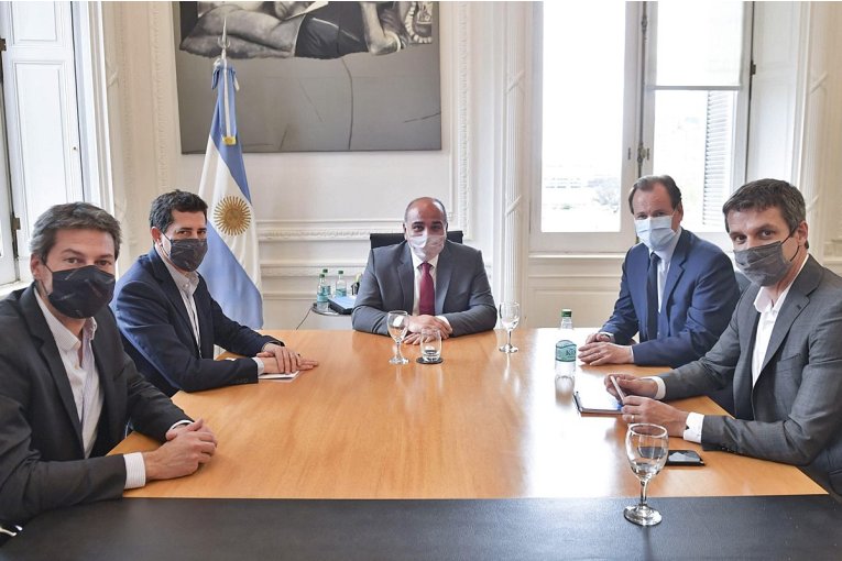 Bordet gestionó ante Nación la apertura de puentes con Uruguay ya que "es una necesidad para Entre Ríos"