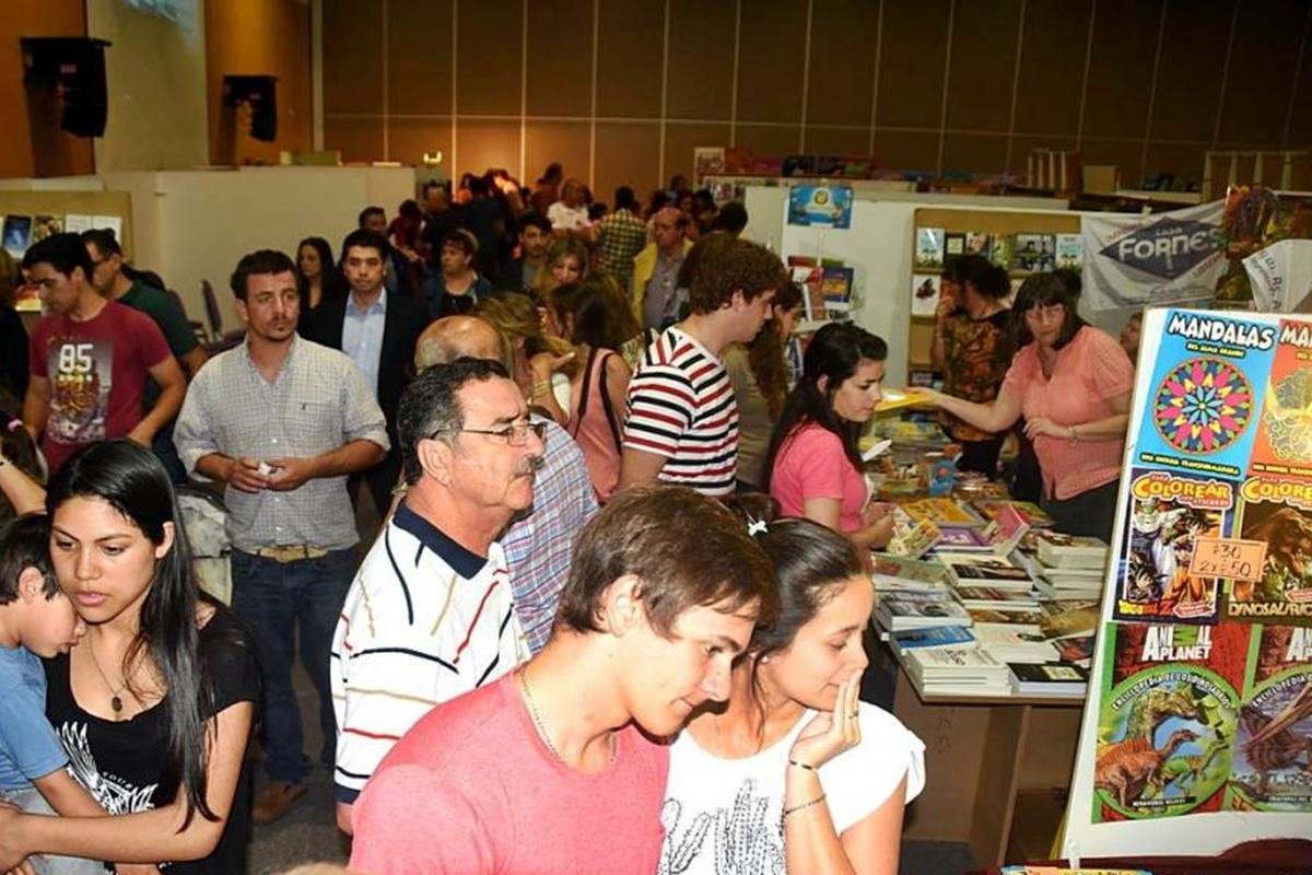 Nueva edición de la Feria del Libro de Concordia. Nueva edición de la Feria del Libro de Concordia.