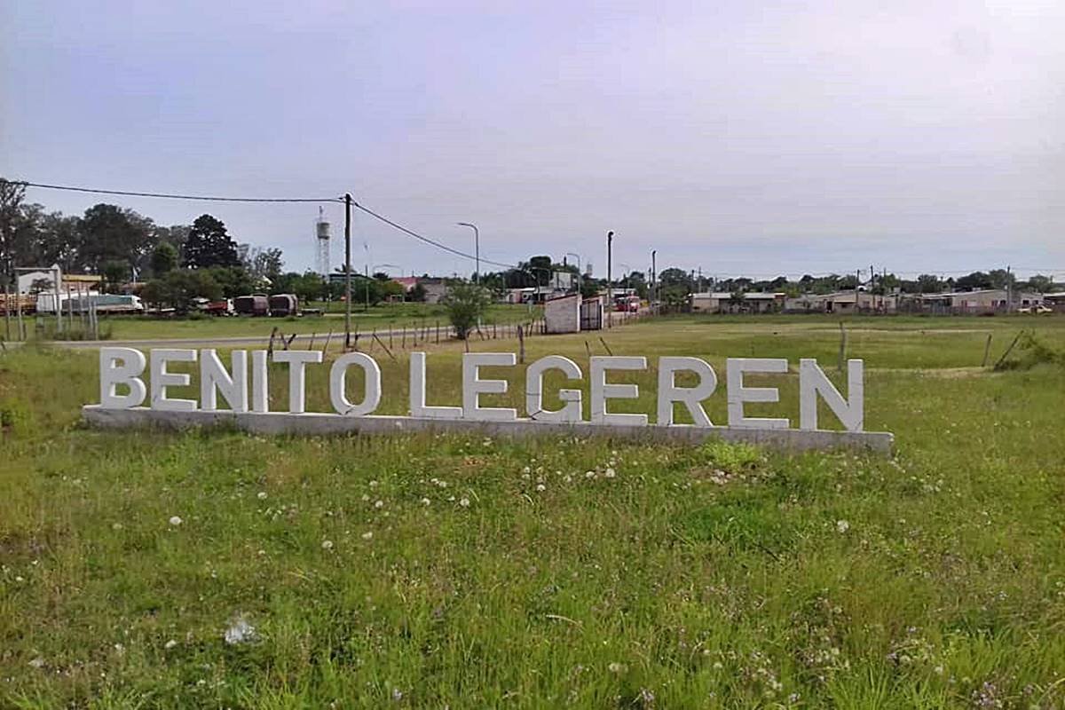 Piden una "base permanente para la ambulancia" en Benito Legerén. Piden una "base permanente para la ambulancia" en Benito Legerén.