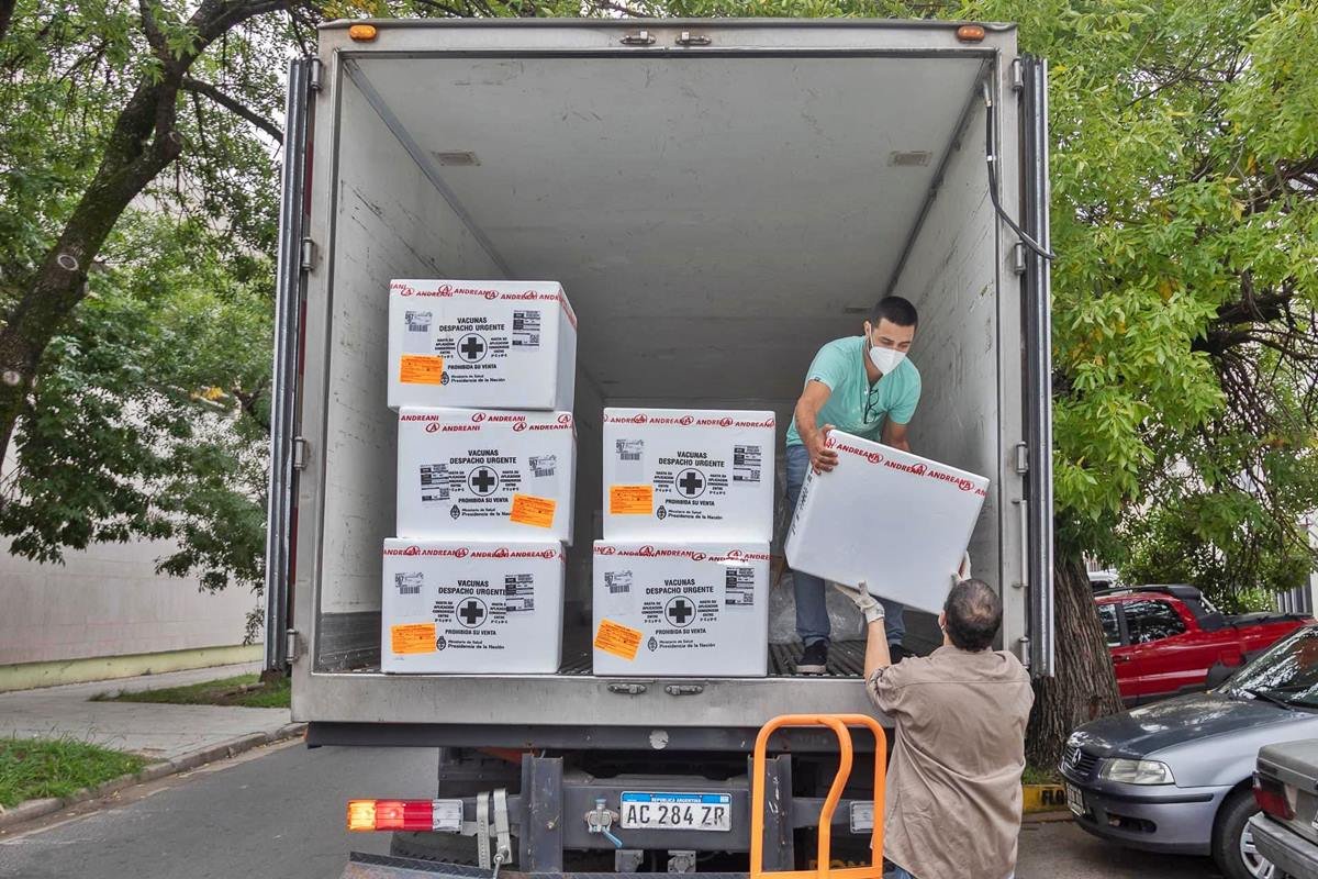 Llegaron las vacunas antigripales a Entre Ríos. Llegaron las vacunas antigripales a Entre Ríos.