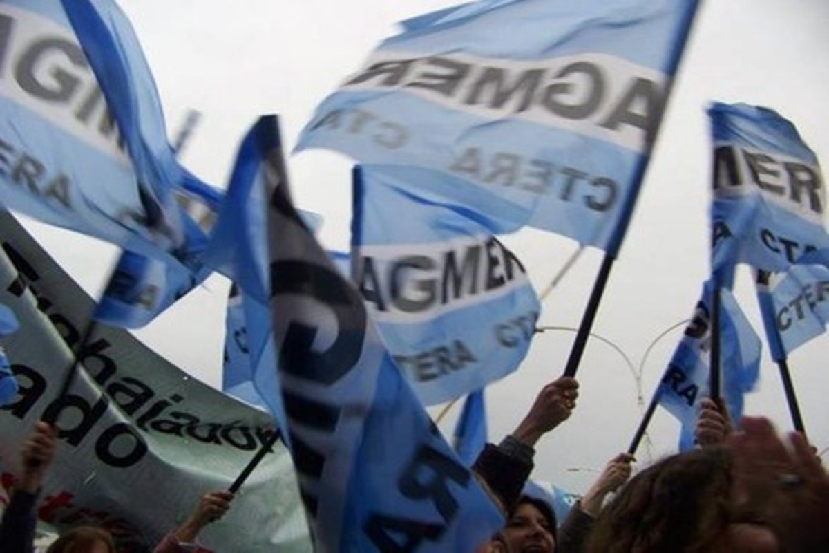 El principal gremio docente convocó a un plenario, para debatir la propuesta. El principal gremio docente convocó a un plenario, para debatir la propuesta.