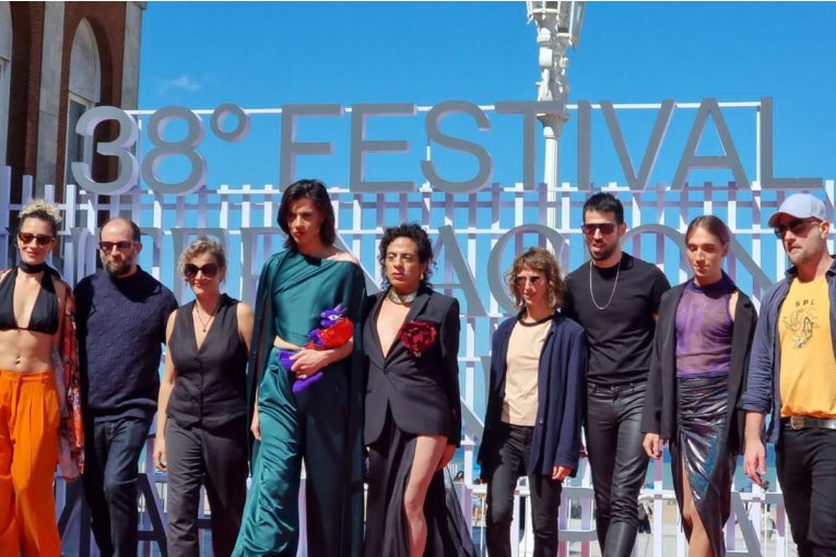 "La idea más concreta era hacer una película libre", explicó Herzog al estrenar su nuevo film