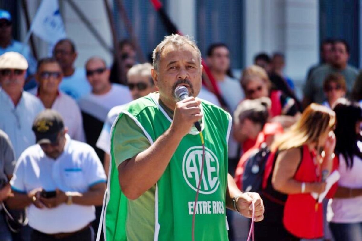 Muntes apuntó contra Frigerio y reiteró que esperan una convocatoria formal. Muntes apuntó contra Frigerio y reiteró que esperan una convocatoria formal.