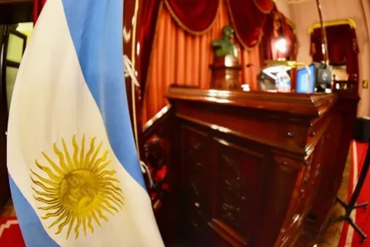 La reunión de labor parlamentaria se fijó para este miércoles. La reunión de labor parlamentaria se fijó para este miércoles.