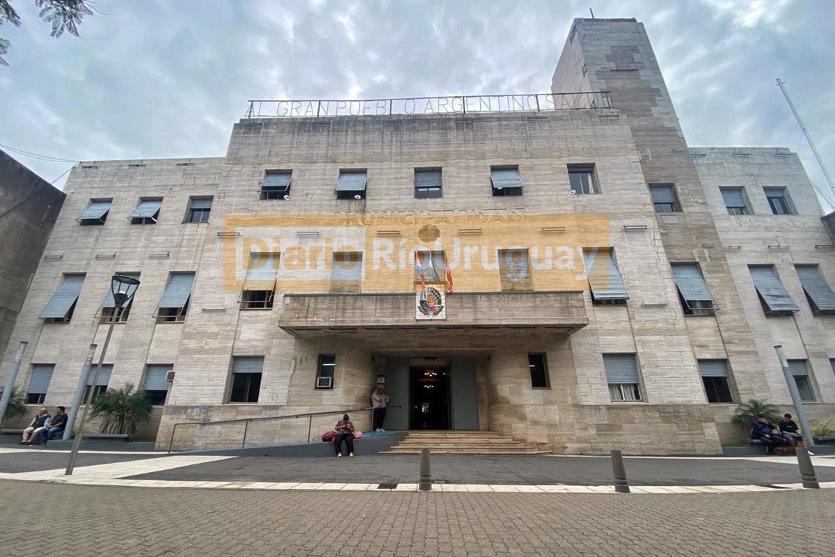 ATE Concordia realizó el pedido formal al intendente Azcué. ATE Concordia realizó el pedido formal al intendente Azcué.