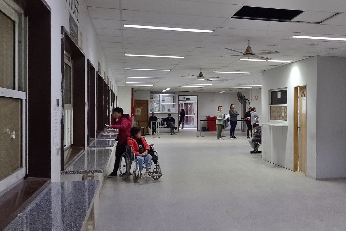 El joven baleado se fugó, aún con restos de plomo en su cuerpo. El joven baleado se fugó, aún con restos de plomo en su cuerpo.