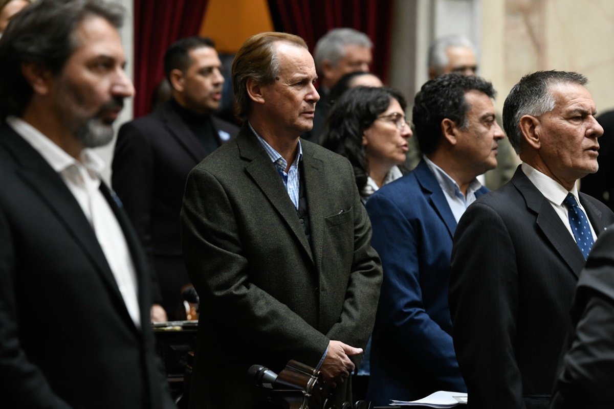 El legislador también se refirió a la reposición del Fonid. El legislador también se refirió a la reposición del Fonid.
