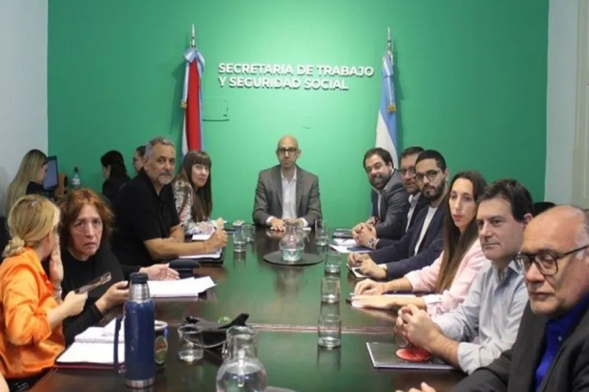 La última reunión entre las partes había sido el 17 de octubre. La última reunión entre las partes había sido el 17 de octubre.