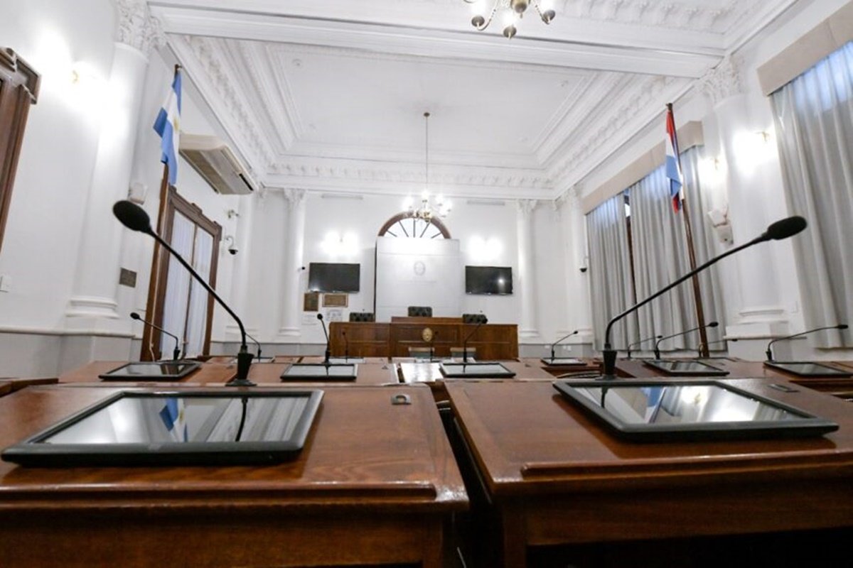 Se abordarán pedidos de acuerdo para postulantes a ocupar cargos judiciales. Se abordarán pedidos de acuerdo para postulantes a ocupar cargos judiciales.