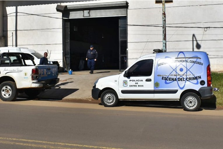 Los allanamientos de la causa Comedores terminaron con el secuestro de varios elementos de interés para la investigación