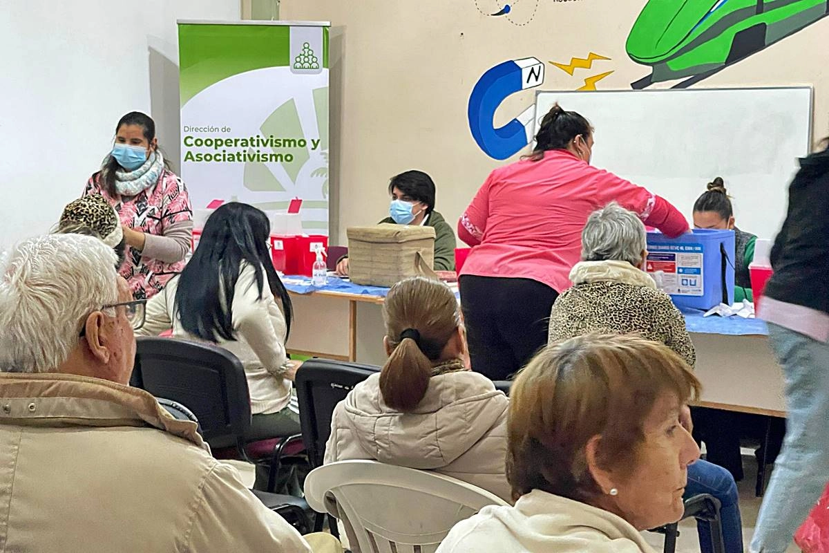 Más de 100 vacunas se aplicaron en esta jornada Más de 100 vacunas se aplicaron en esta jornada